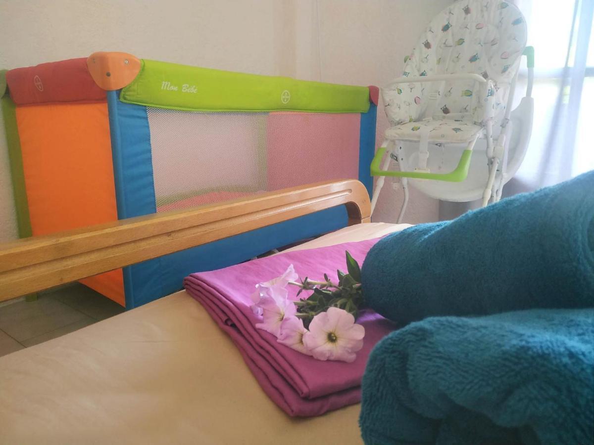 Hotel Agni -Enoikiazomena Diamerizmata Kallithea  Buitenkant foto
