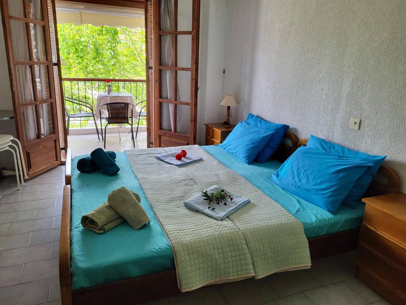 Hotel Agni -Enoikiazomena Diamerizmata Kallithea  Buitenkant foto